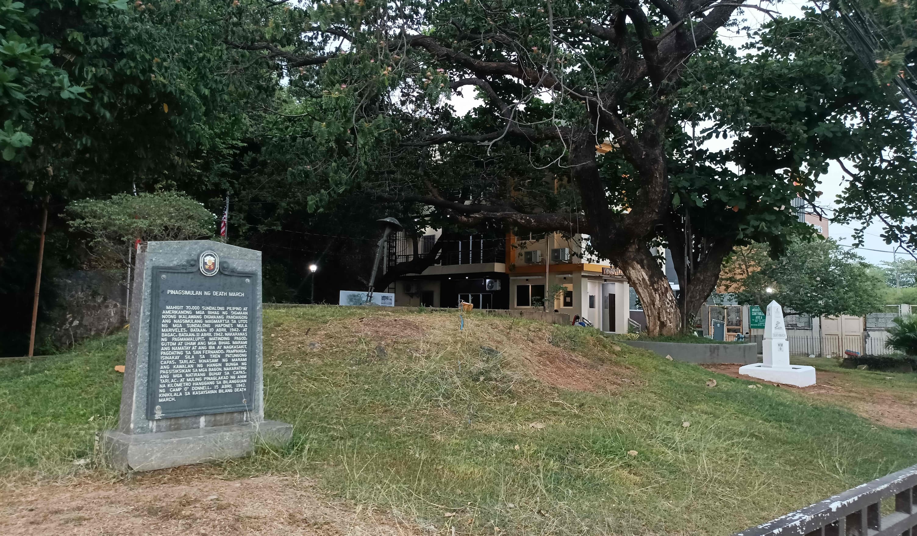 Zero Km. Death March Marker